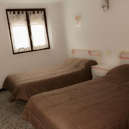 Casa Blascosanz - Piso Para 6 Personas En El Pirineo Hecho Kültér fotó